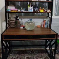 میزتحریر یا لپتاب
