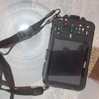 دوربین عکاسی و فیلمبرداری nikon|دوربین عکاسی و فیلم‌برداری|قم, شهرک قدس|دیوار