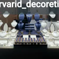 ویترین طلا و جواهر