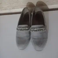 کفش شماره 37