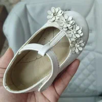 کفش سفید عروسکی سایز 20 نو