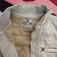 کاپشن سرهمی|کفش و لباس بچه|میانه, |دیوار