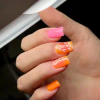 خدمات کاشت ناخن و کاشت مژه اکستنشن اموزش و خدمات