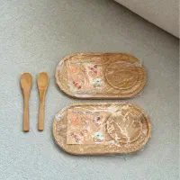 تعدادی وسایل نو چوبی و کریستال چک|ظروف سرو و پذیرایی|کرج, کوی کارمندان جنوبی|دیوار