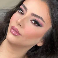 میکاپ و شنیون همراه عروس|خدمات آرایشگری و زیبایی|جیرفت, |دیوار