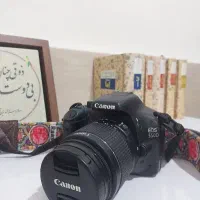 دوربین عکاسی Canon 550d به همراه لنز 18 55 mm