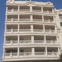 فروش آپارتمان ۱۸۰ متری ۴ خوابه در شهرک واوان