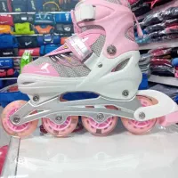 فروش کفش اسکیت در حد نو