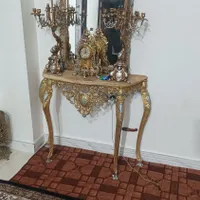 اینه و شمعدان قدیمی