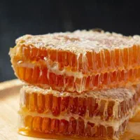 عسل طبیعی