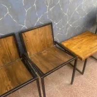 صندلی چوبی ومیز