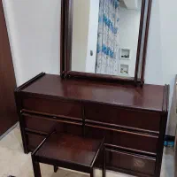 دراور و آینه چوبی