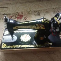 چرخ خیاطی دستی کاملا سالم