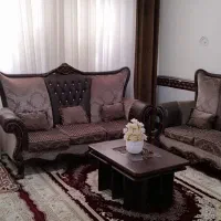 مبل هفت نفره و میز عسلی