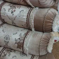 بالش مخملی