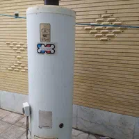 آبگرمکن بزرگ ایستاده