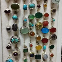 انگشتر ها نصف بیشتراش نگین برلیان سوارشده|جواهرات|مشهد, رضاشهر|دیوار