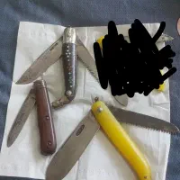 ۴عددچاقو کهنه وسالم بفروش میرسد