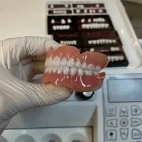 دندانسازی، با بیش از 50 سال تجربه