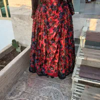 فروش لباس محل. ۵ میلیون مقطوع