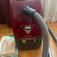 جاروبرقی ناسیونال اصل قدیمی بسیار تمیز|جاروبرقی، جارو شارژی، بخارشو|تهران, میرداماد|دیوار