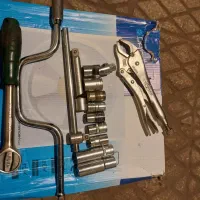 دسته بوکس دوطرفه با بوکس و وسایلش انبر قفلی|ابزارآلات|تهران, حکمت|دیوار