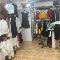 پاکستانیها-پاساژ-دانشجو-طبقه-اول-جنب-پله-برقی