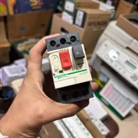 کنتاکتور کلید اتوماتیک کلید حرارتی بیمتال اشنایدر|ماشین‌آلات صنعتی|تهران, فردوسی|دیوار