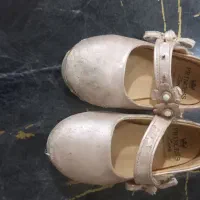 تعدادی کفش ودمپایی دخترانه|کفش و لباس بچه|یاسوج, |دیوار