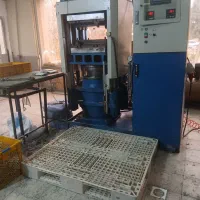 کار در تولیدی  قطعات خودرویی