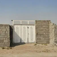 باغچه ۱۹۰ متری چهاردیواری شده با درب و نگهبانی