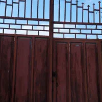 یک قطعه زمین سند دار مسکونی سیصد متر