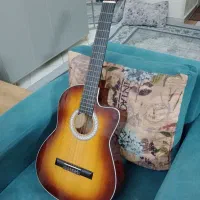 گیتار کره ای کرافتر بهمراه کیف