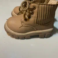 لباس و کفش در حد خیلی نو|کفش و لباس بچه|مشهد, سپاد|دیوار