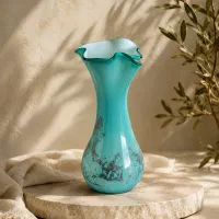گلدان شیشه‌ای دست‌ساز فیروزه‌ای