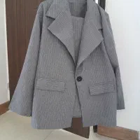 کت و شلوار زنانه دیپلمات