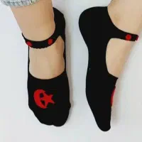 پاپوش و جوراب زنانه