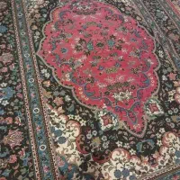 با سلام فرش ۶ متری