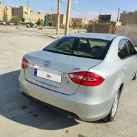 جک جی فایو دنده ای ۹۴|خودرو سواری و وانت|شیراز, شهرک برق|دیوار