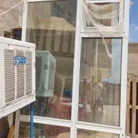 درو پنجره ووکرکره قدیمی