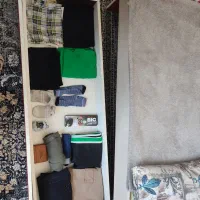 تخت بچه گانه|تخت و صندلی بچه|رباط‌کریم, رباط‌کریم|دیوار