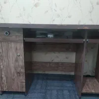 میز کامپیوتر