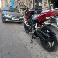 ns 200