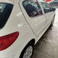 ۲۰۷ t5 در حد مدل ۴۰۲