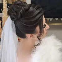 شینیون کار تخصصی|خدمات آرایشگری و زیبایی|رشت, گلسار|دیوار