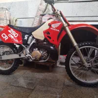 موتور کراس هندا cr250