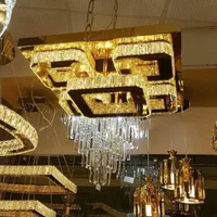 لوستر سقفی جدید کریستالی مربع|لوستر و چراغ آویز|اصفهان, باغ زرشک|دیوار