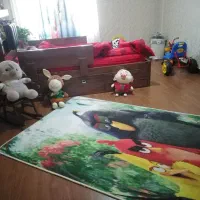 یک عدد فرش یک در یک نیم همراه پرده