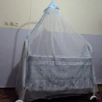 گهواره نوزاد