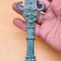 خنجر مفرقیه کهنه|کلکسیون اشیاء عتیقه|تهران, دبستان|دیوار